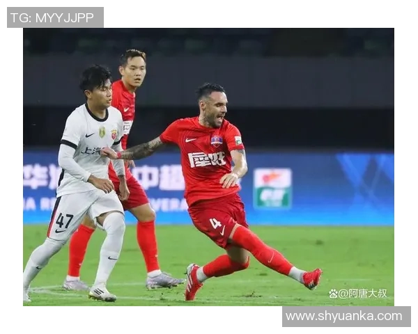 中超球员表现亮眼引关注 新一轮联赛精彩对决激烈展开